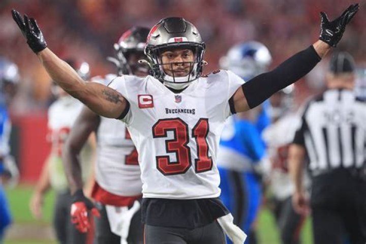 Antoine Winfield Jr. Biography, Age, Height, Wife, Net Worth, Family