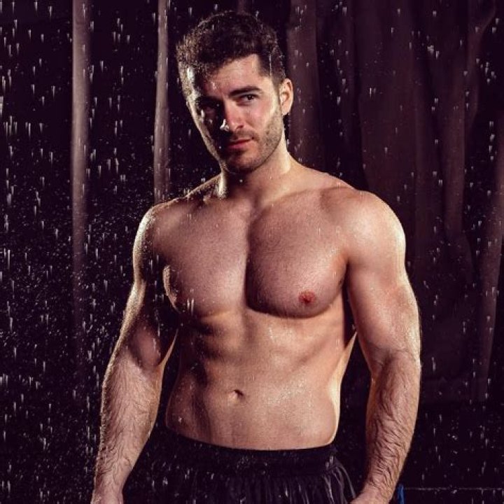 Jordan Maron Biography, Age, Height, Wife, Net Worth, Family