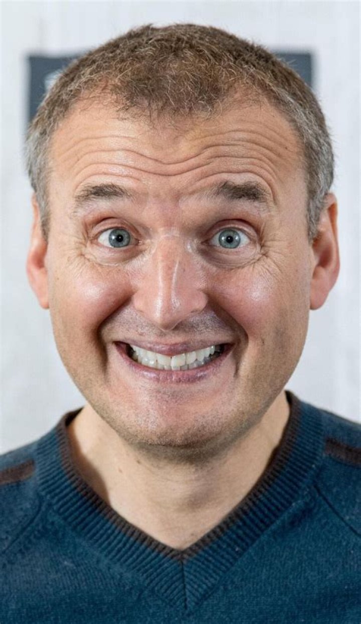 Phil Rosenthal Biography, Age, Height, Wife, Net Worth, Family